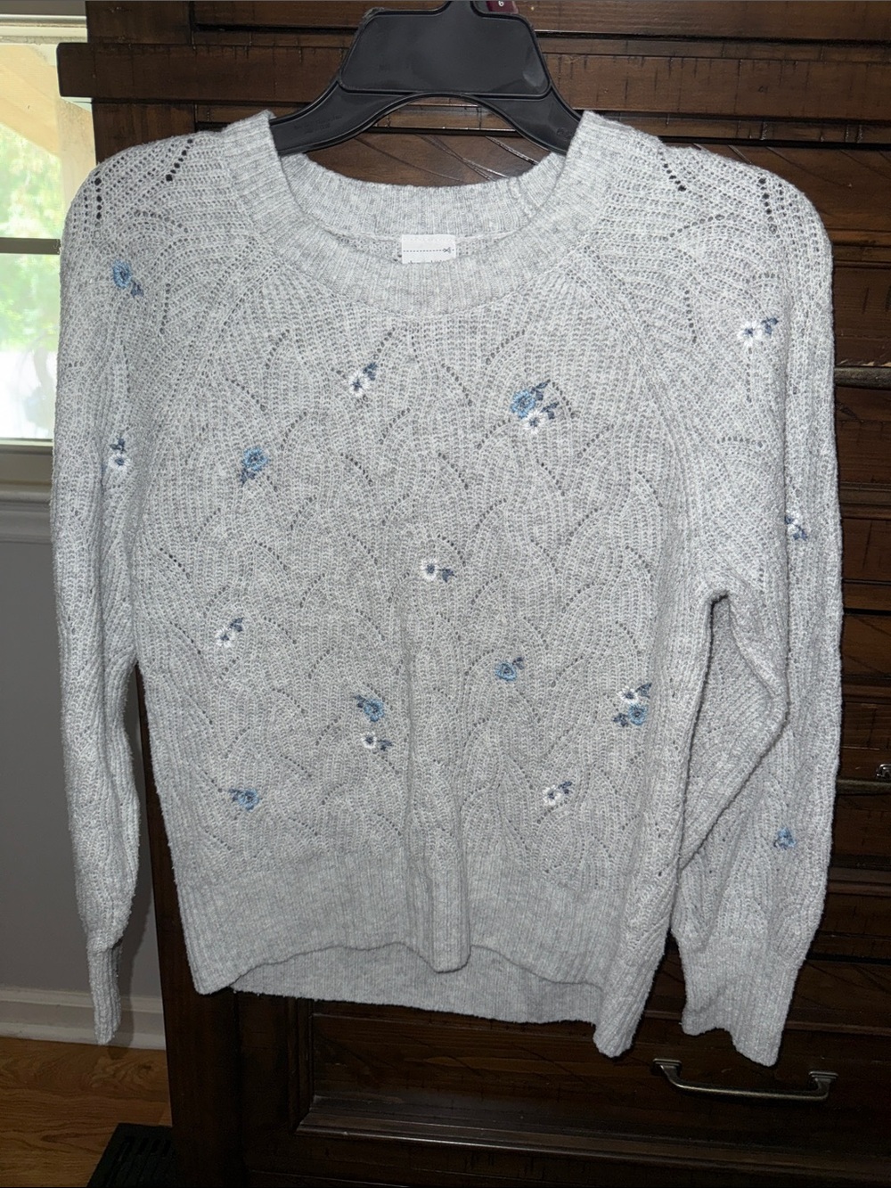 abercrombie kids Light Gray Crewneck Sweater with Blue Floral Embroidery